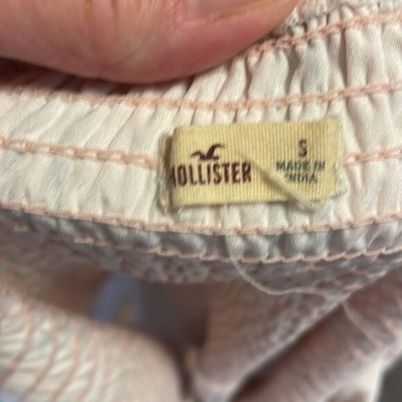 Hollister Pink Stripe Dress, Off shoulder Ruffle, Smocked back, Small - Picture 6 of 7